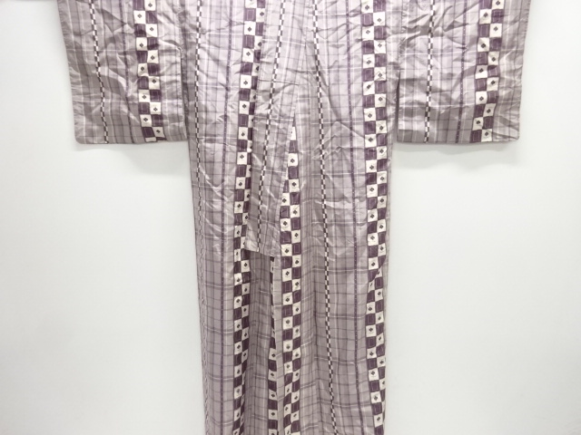  格子に花模様織出し手織り紬着物